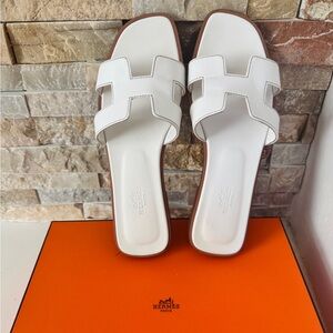 Hermes Elegant White Slide Sandals
